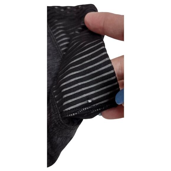 Victoria’s Secret PINK Ultimate Leggings S/P Sequin Mesh Pocket Gray - Picture 5 of 8